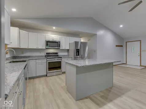 6477 Black Bear Drive Nineveh IN 46164