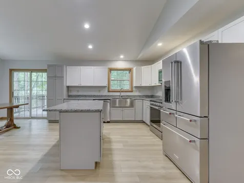 6477 Black Bear Drive Nineveh IN 46164