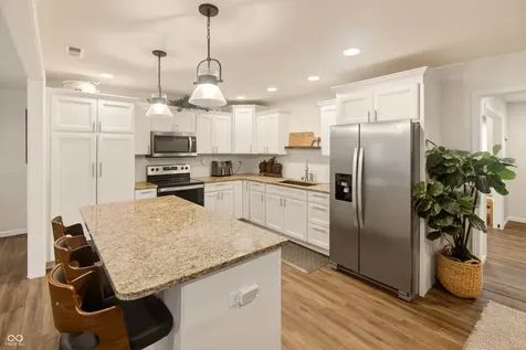 670 Griffith Road Greenwood IN 46143
