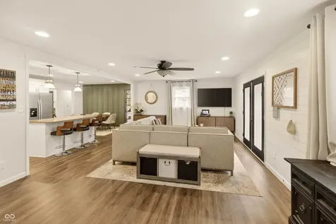 670 Griffith Road Greenwood IN 46143