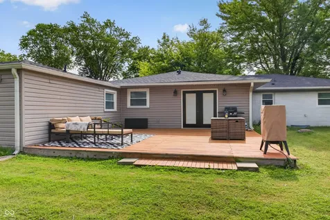 670 Griffith Road Greenwood IN 46143