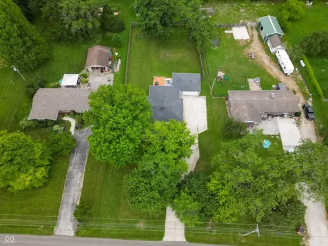 670 Griffith Road Greenwood IN 46143