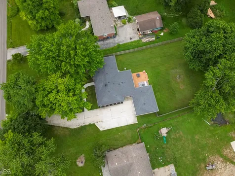 670 Griffith Road Greenwood IN 46143