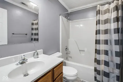 11666 Capistrano Drive Indianapolis IN 46236
