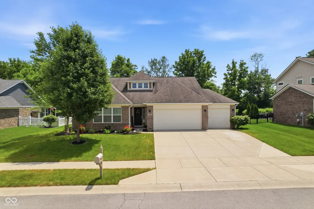 5551 W Turnbuckle Place Mccordsville IN 46055