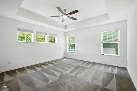 5551 W Turnbuckle Place Mccordsville IN 46055
