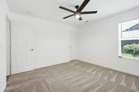 5551 W Turnbuckle Place Mccordsville IN 46055