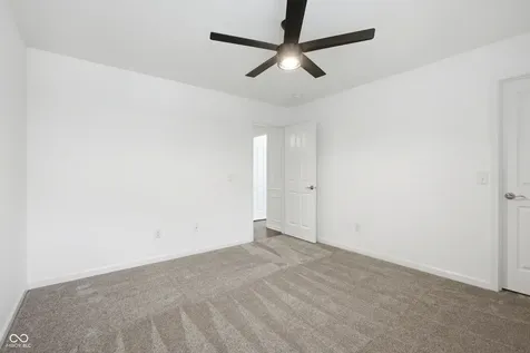 5551 W Turnbuckle Place Mccordsville IN 46055