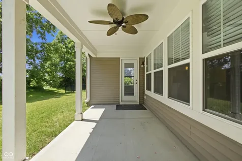 5551 W Turnbuckle Place Mccordsville IN 46055