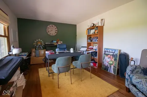 2071 W 200 N Greenfield IN 46140