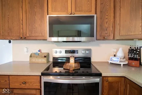 2071 W 200 N Greenfield IN 46140