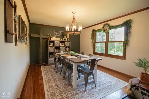 2071 W 200 N Greenfield IN 46140
