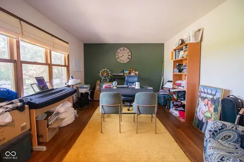 2071 W 200 N Greenfield IN 46140