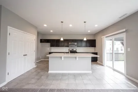 5781 Waterstone Way Whitestown IN 46075
