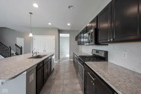 5781 Waterstone Way Whitestown IN 46075