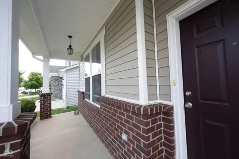 5781 Waterstone Way Whitestown IN 46075