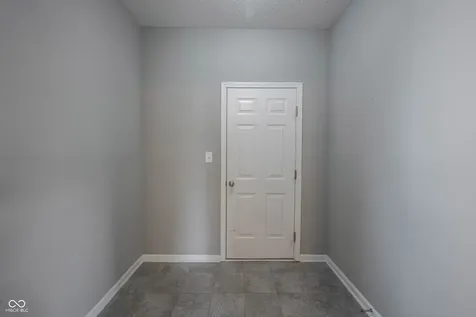 5781 Waterstone Way Whitestown IN 46075