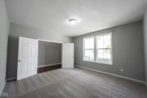 5781 Waterstone Way Whitestown IN 46075