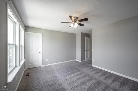 5781 Waterstone Way Whitestown IN 46075