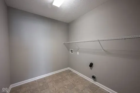 5781 Waterstone Way Whitestown IN 46075