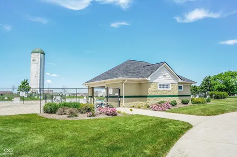 5781 Waterstone Way Whitestown IN 46075