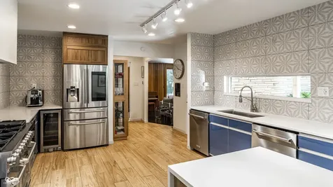 8111 N Meridian Street Indianapolis IN 46260
