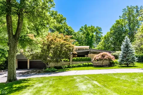 8111 N Meridian Street Indianapolis IN 46260