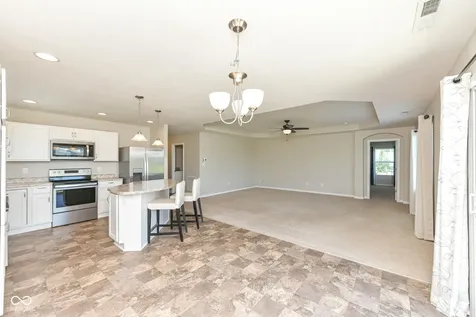8611 Fawn Way Mccordsville IN 46055
