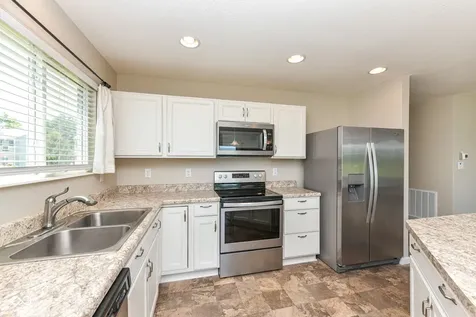 8611 Fawn Way Mccordsville IN 46055