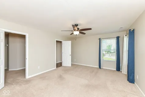 8611 Fawn Way Mccordsville IN 46055