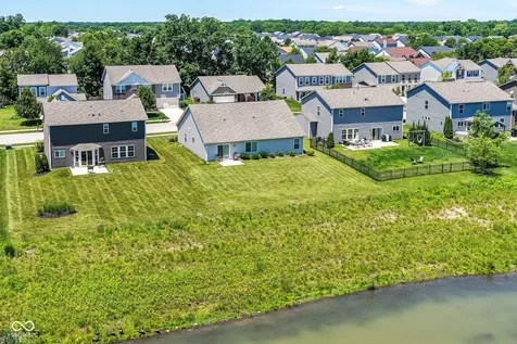 8611 Fawn Way Mccordsville IN 46055