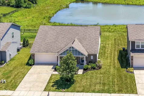 8611 Fawn Way Mccordsville IN 46055
