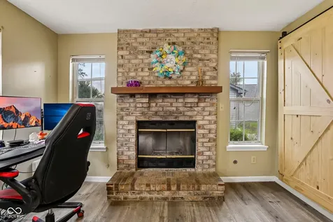 102 Westview Place Bargersville IN 46106