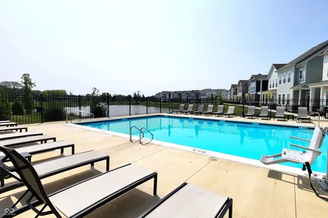 526 Gilder Drive Carmel IN 46032