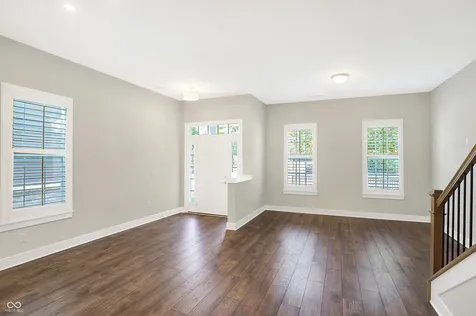 526 Gilder Drive Carmel IN 46032