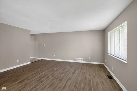 9441 Gemini Drive Indianapolis IN 46229