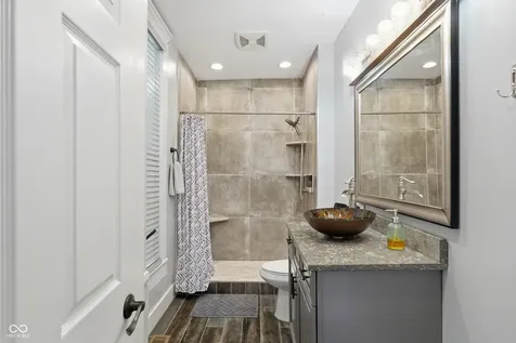 515 S 10th Street Noblesville IN 46060
