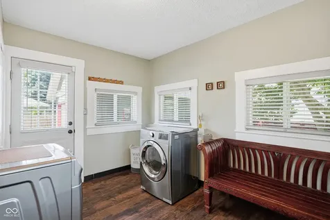 515 S 10th Street Noblesville IN 46060