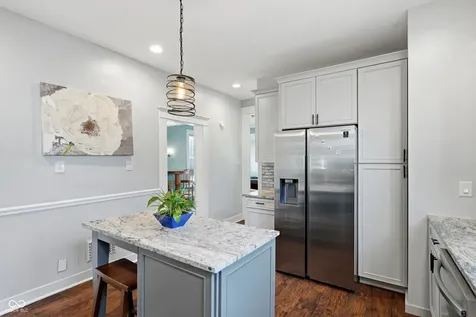 515 S 10th Street Noblesville IN 46060