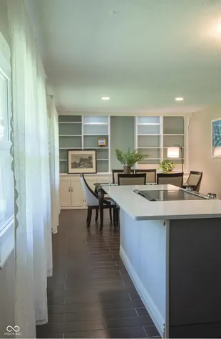 8032 Chiltern Drive Indianapolis IN 46268