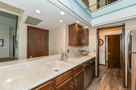 524 Conner Creek Drive Fishers IN 46038