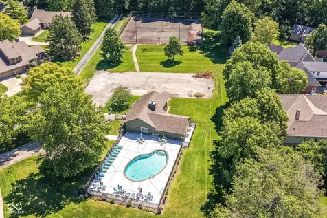 524 Conner Creek Drive Fishers IN 46038