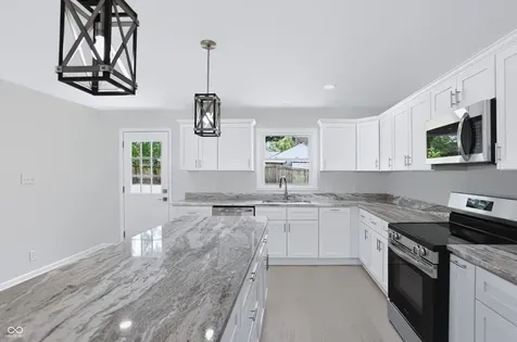 109 W Johnson Street Fairland IN 46126