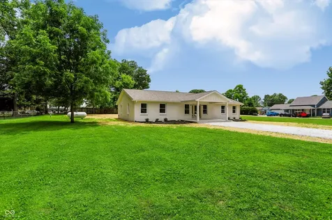 109 W Johnson Street Fairland IN 46126