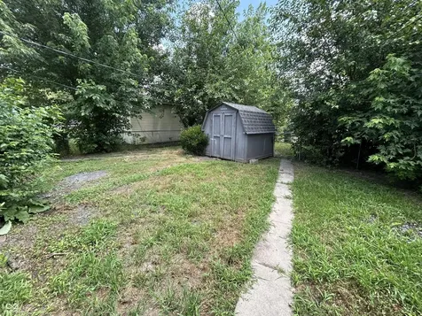 821 N Bradley Avenue Indianapolis IN 46201
