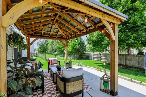 6808 Harriet Drive Indianapolis IN 46237