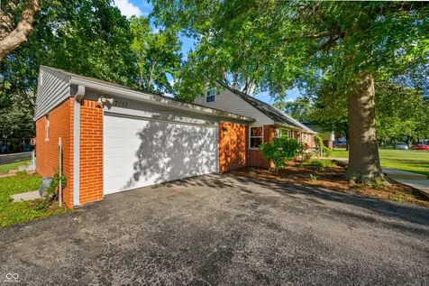 7151 Lindenwood Drive Indianapolis IN 46227