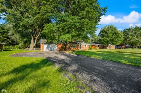 7151 Lindenwood Drive Indianapolis IN 46227