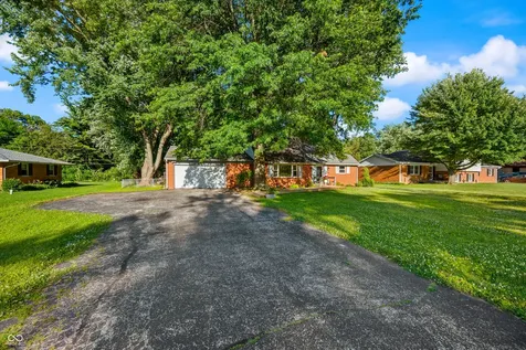 7151 Lindenwood Drive Indianapolis IN 46227