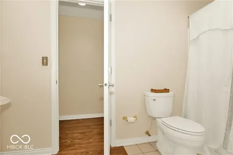 14125 Warbler Way N Carmel IN 46033